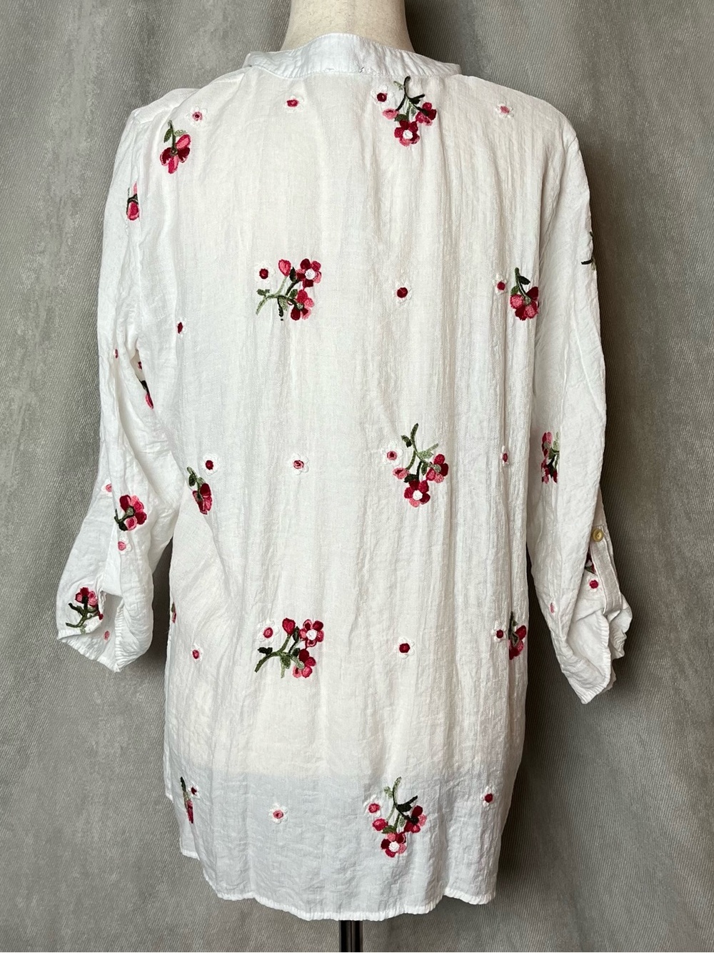 Anthropologie Kindred White Embroidered Floral Button Down Blouse Top XL - Picture 4 of 7